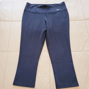 Nike Dri-Fit 3/4 CAPRI LEGGING